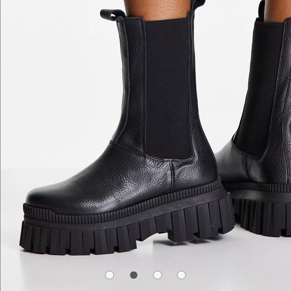 Brand new real leather Chelsea boots. - Picture 2 of 4